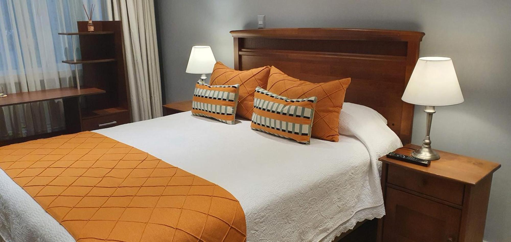 Hotel Puerta Del Lago Пуэрто-Варас Экстерьер фото