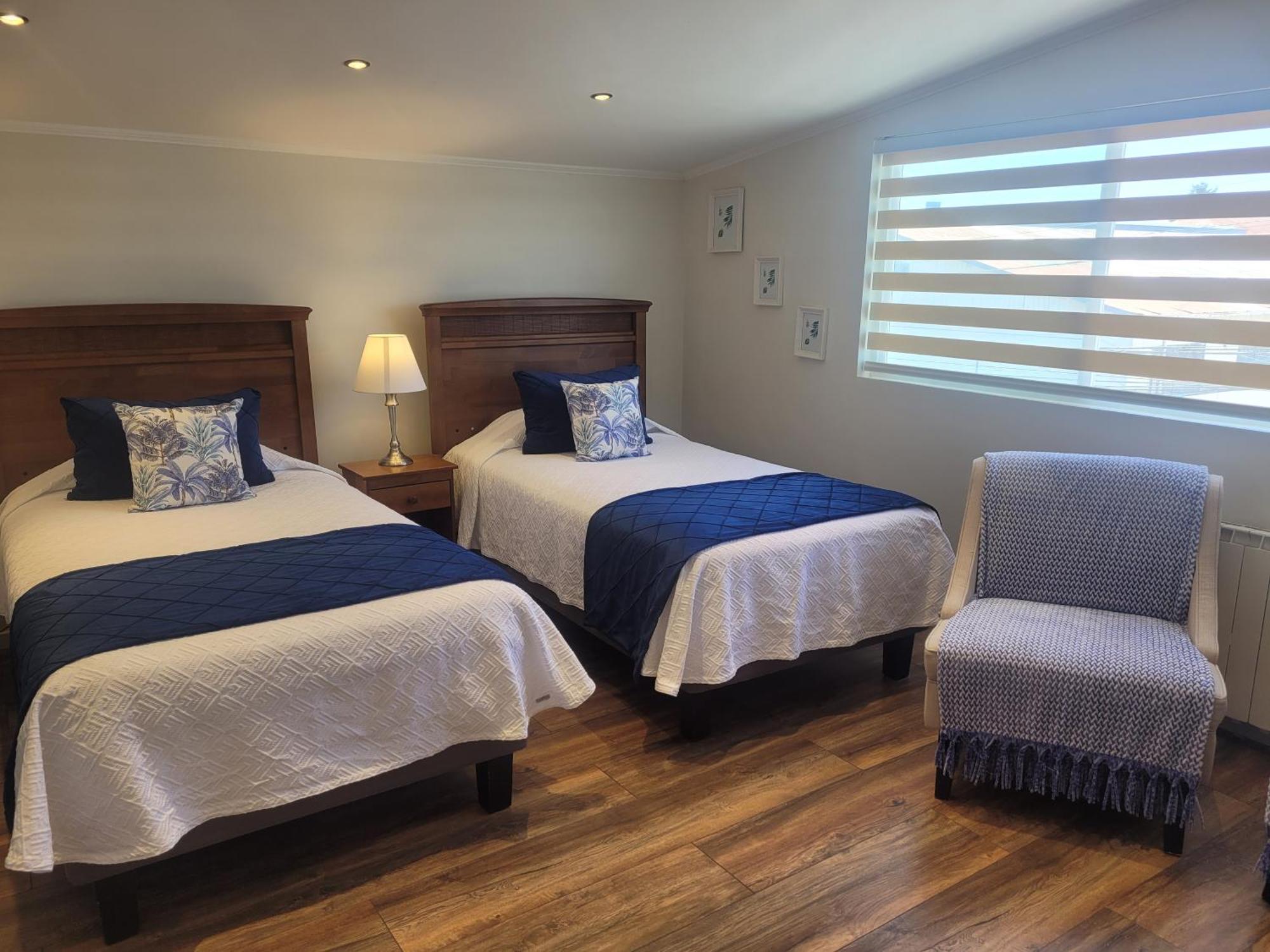 Hotel Puerta Del Lago Пуэрто-Варас Экстерьер фото