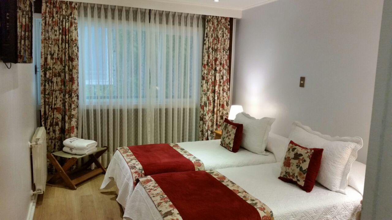 Hotel Puerta Del Lago Пуэрто-Варас Экстерьер фото